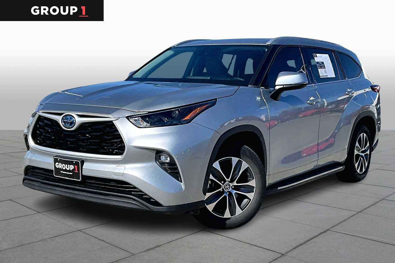 Used 2022 Toyota Highlander XLE