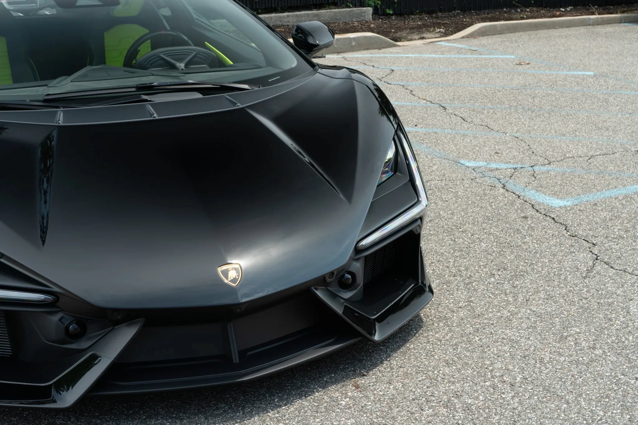 Used 2024 Lamborghini Revuelto AWD/4WD image 6