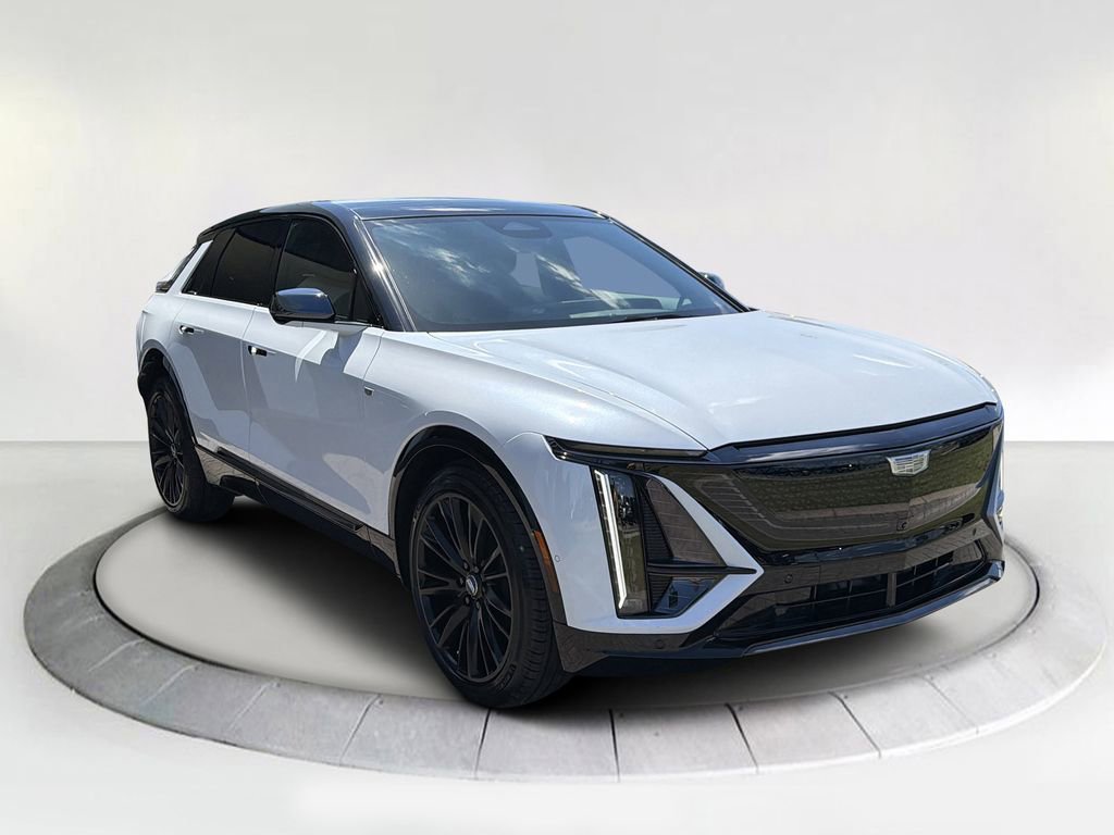 New 2026 Cadillac Lyriq Premium Sport w/ LPO, ONYX Package AWD/4WD image 6