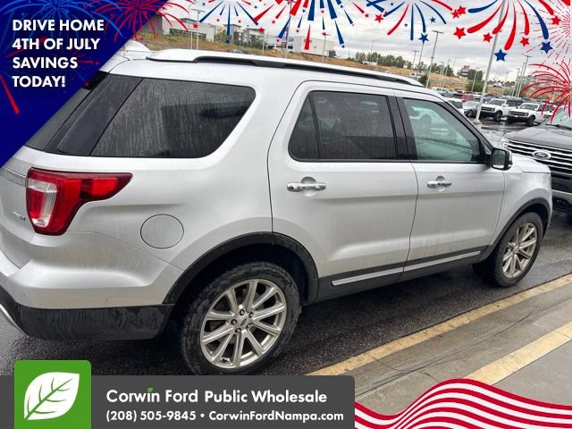 Used 2017 Ford Explorer Limited w/ Equipment Group 303A AWD/4WD image 6