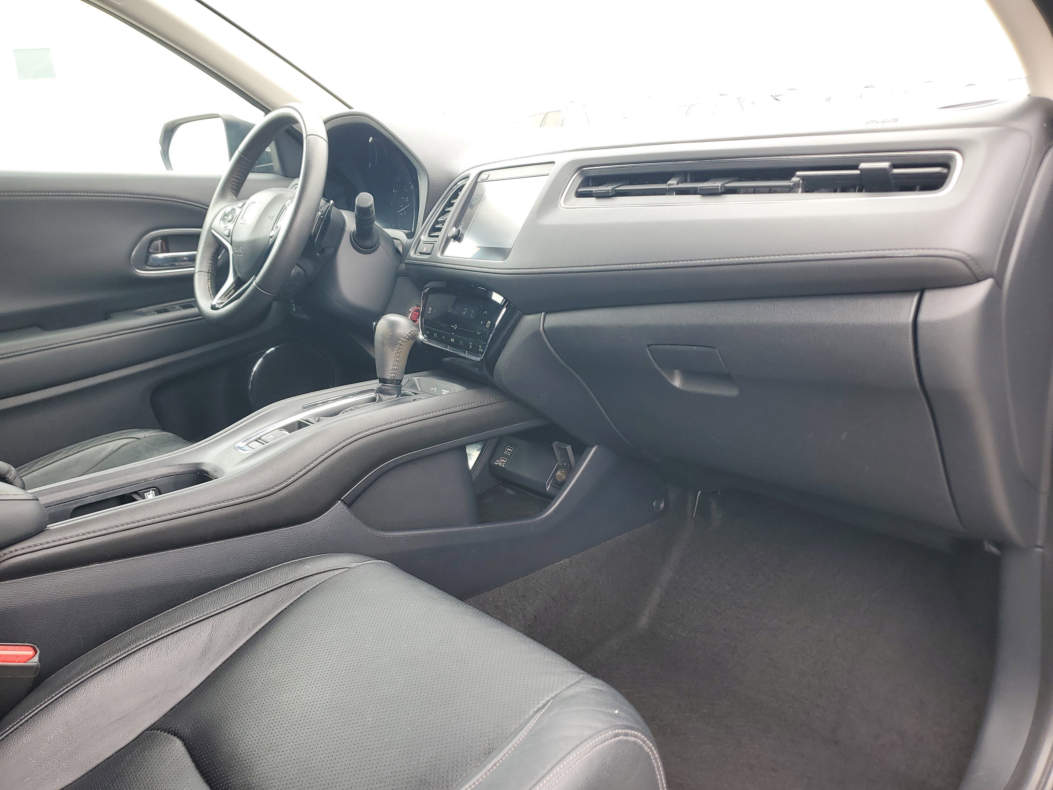 Used 2021 Honda HR-V EX-L image 18