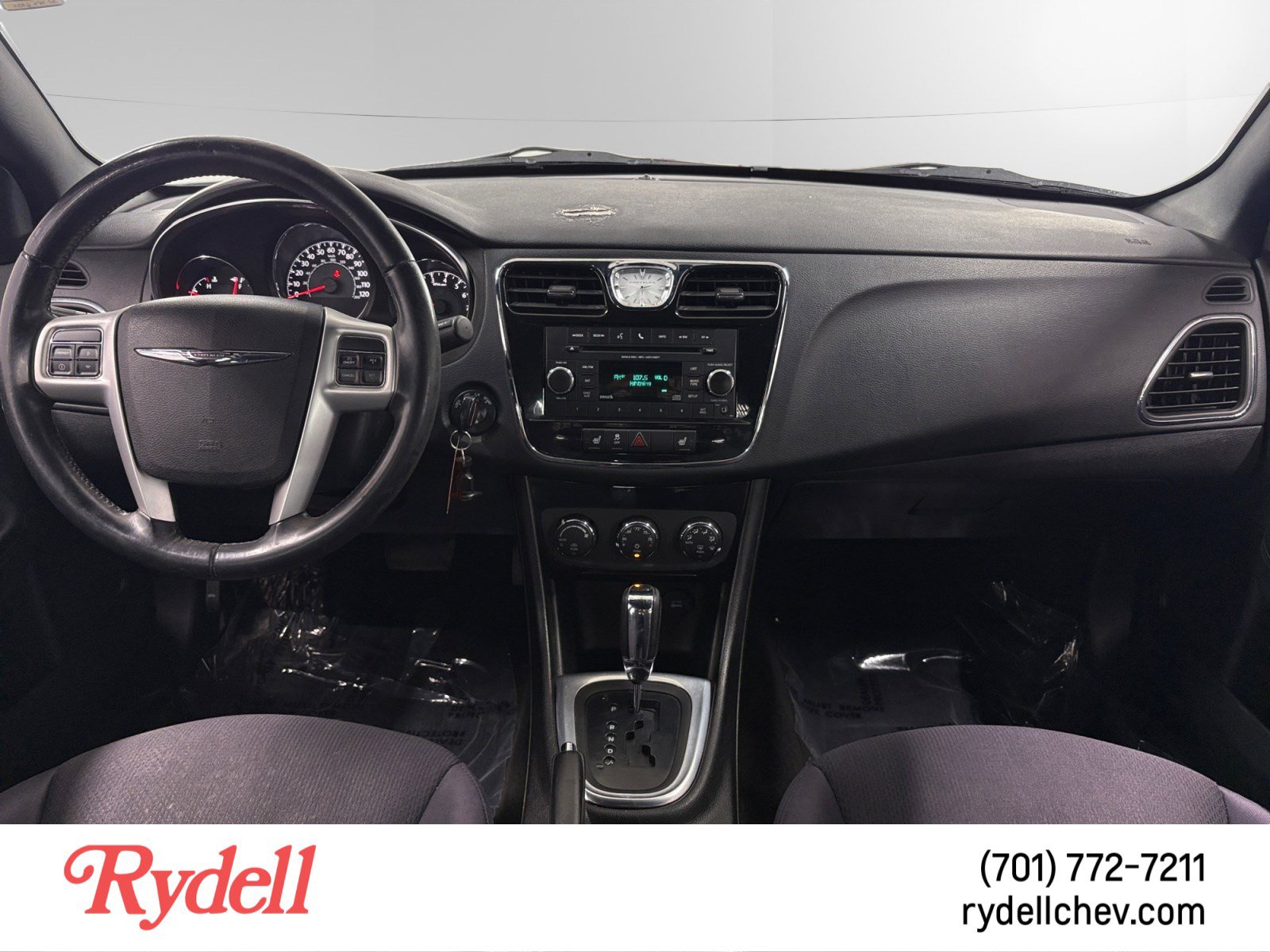 Used 2013 Chrysler 200 Touring w/ S Exterior Appearance Pkg FWD image 12