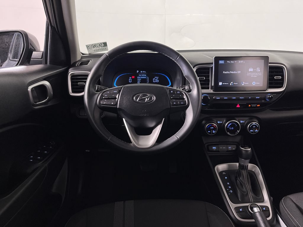 Certified 2026 Hyundai Venue SEL FWD image 16