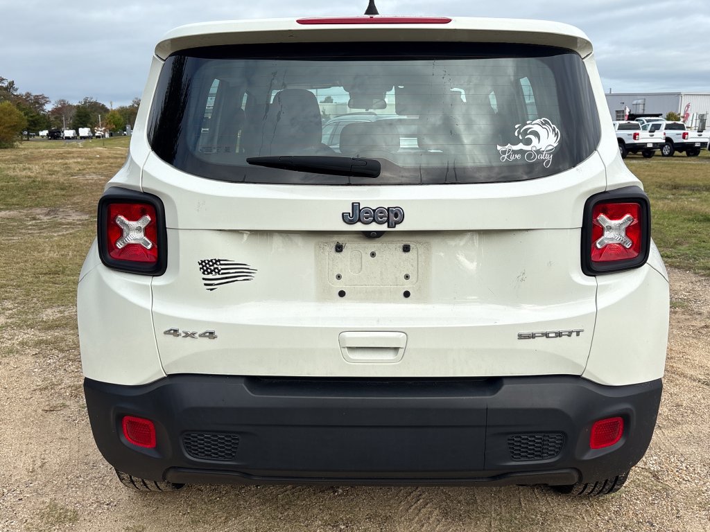 Used 2022 Jeep Renegade Sport AWD/4WD image 13