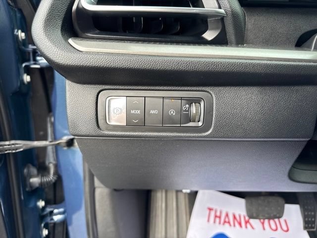 Used 2026 Chevrolet Traverse LT AWD/4WD image 23