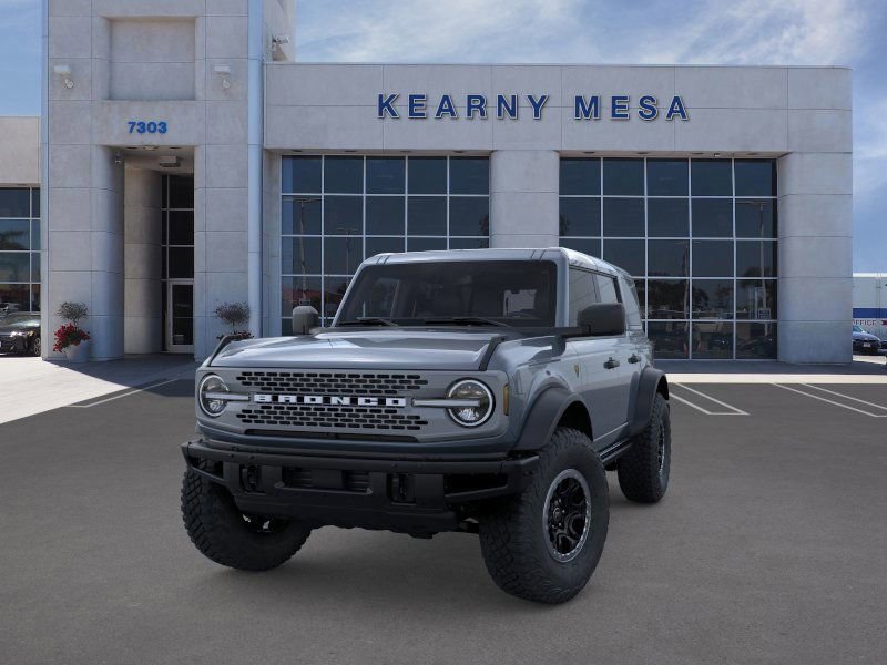 New 2025 Ford Bronco Badlands image 2
