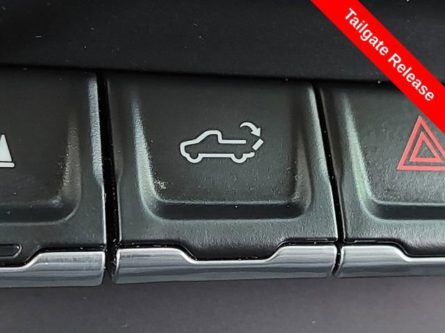 Used 2024 Chevrolet Silverado 2500 Custom w/ Custom Value Package image 18