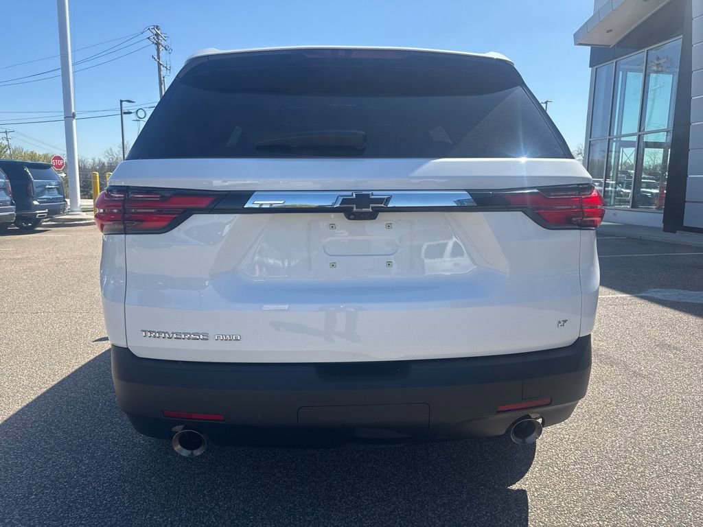 Used 2023 Chevrolet Traverse LT w/ LT Premium Package AWD/4WD image 9