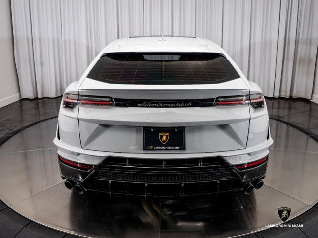 Used 2023 Lamborghini Urus S AWD/4WD image 11