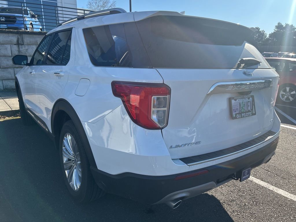 Used 2021 Ford Explorer Limited w/ Equipment Group 301A image 7