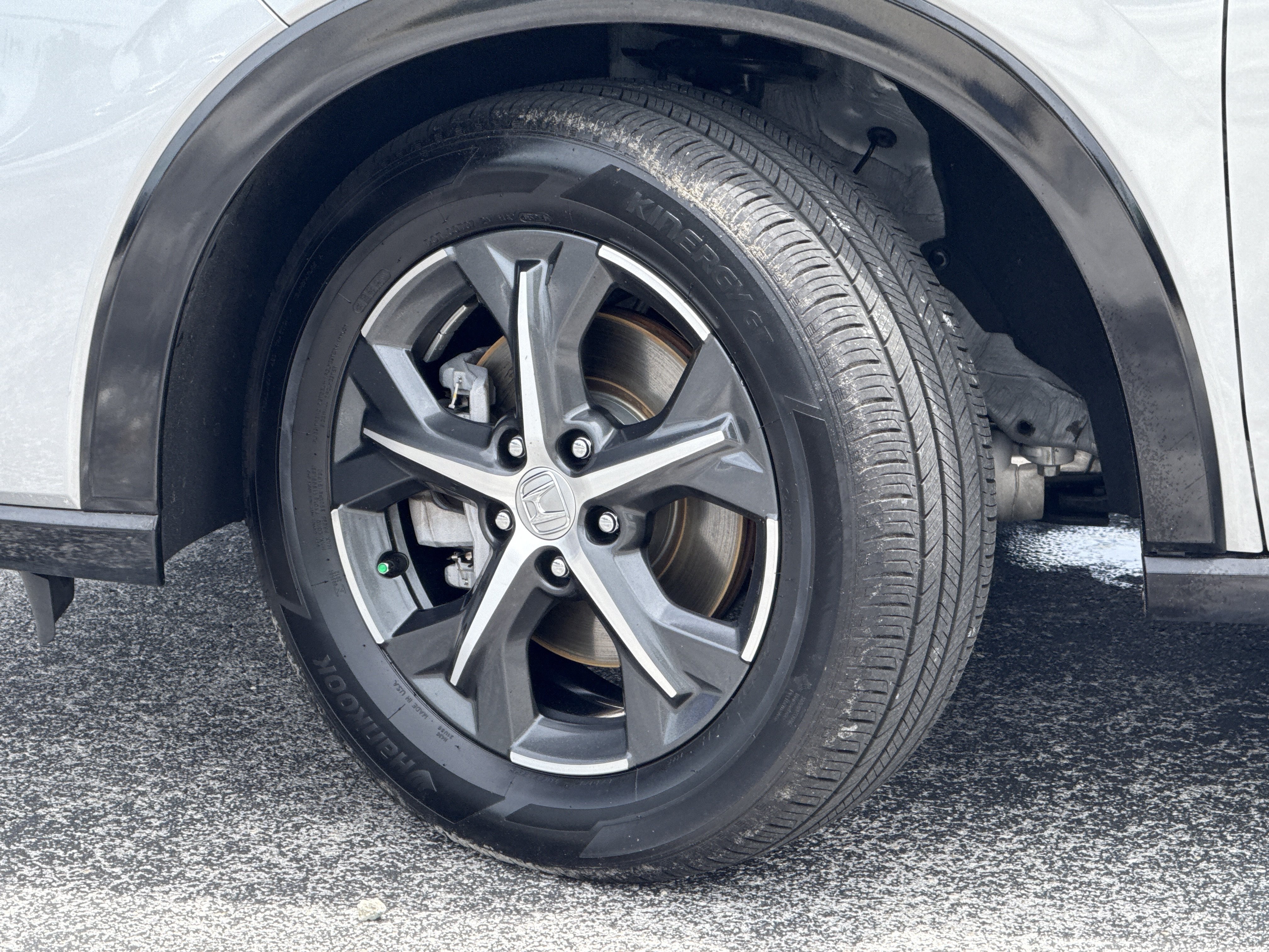 Certified 2025 Honda HR-V EX-L image 40