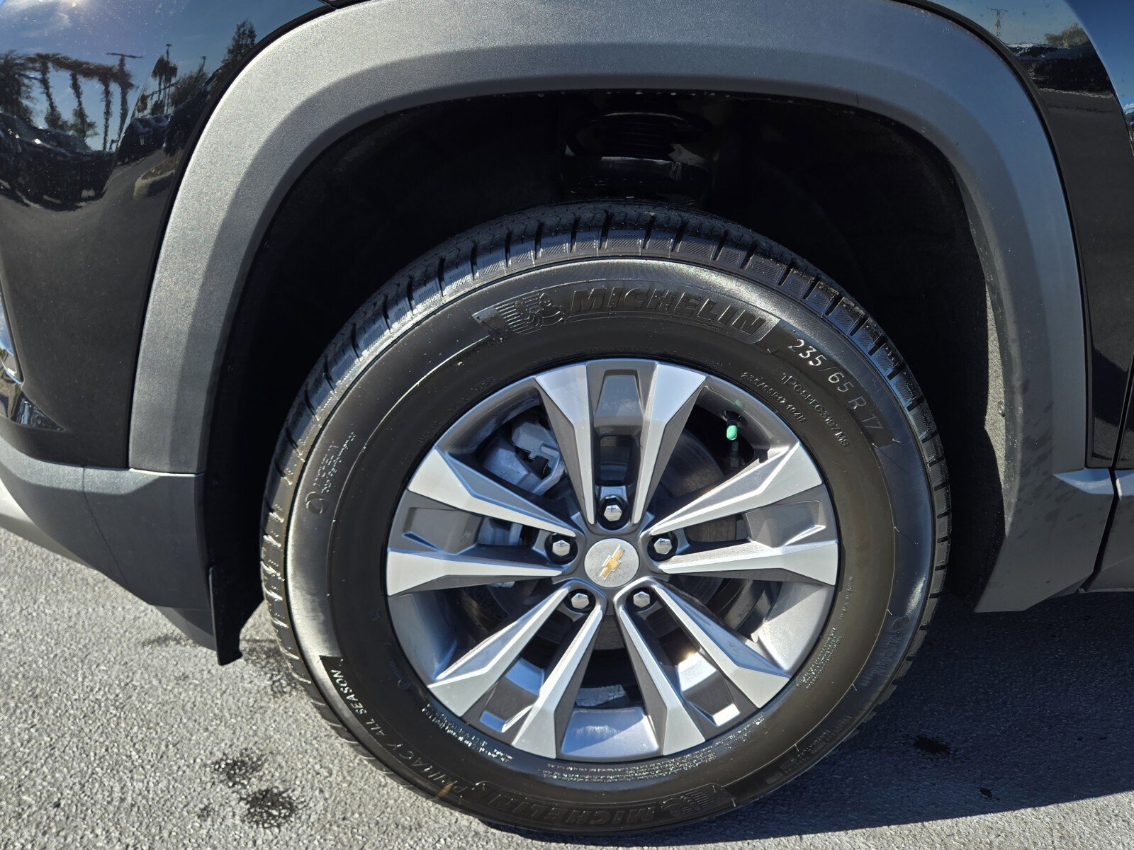 New 2026 Chevrolet Equinox LT w/ Convenience Package II image 4