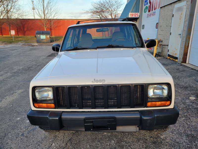 Used 2000 Jeep Cherokee SE image 4
