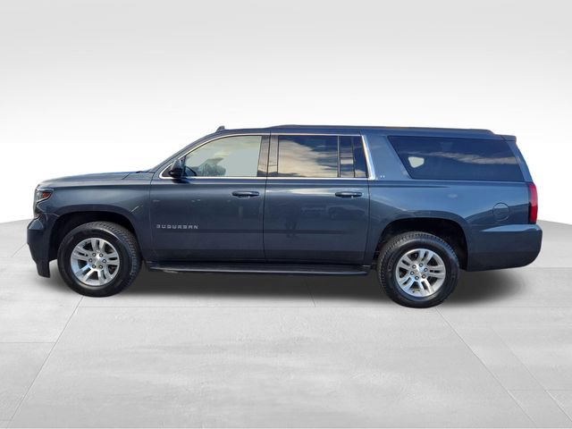 Used 2019 Chevrolet Suburban LT w/ Luxury Package AWD/4WD image 9