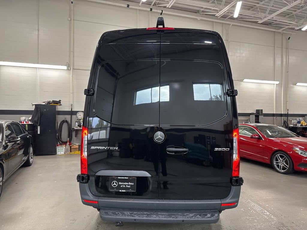 New 2026 Mercedes-Benz Sprinter 2500 image 4