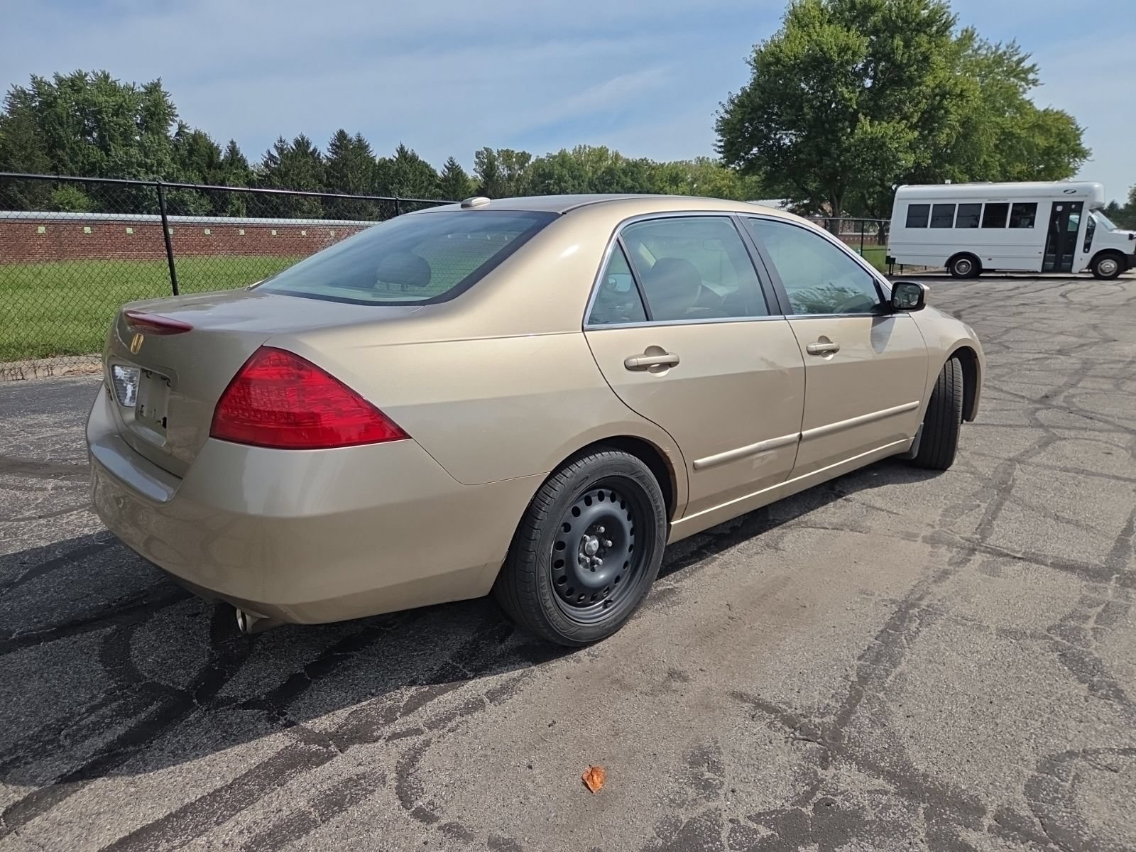 Used 2007 Honda Accord EX-L image 6