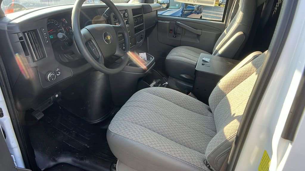 New 2025 Chevrolet Express 2500 w/ Communications Package image 15