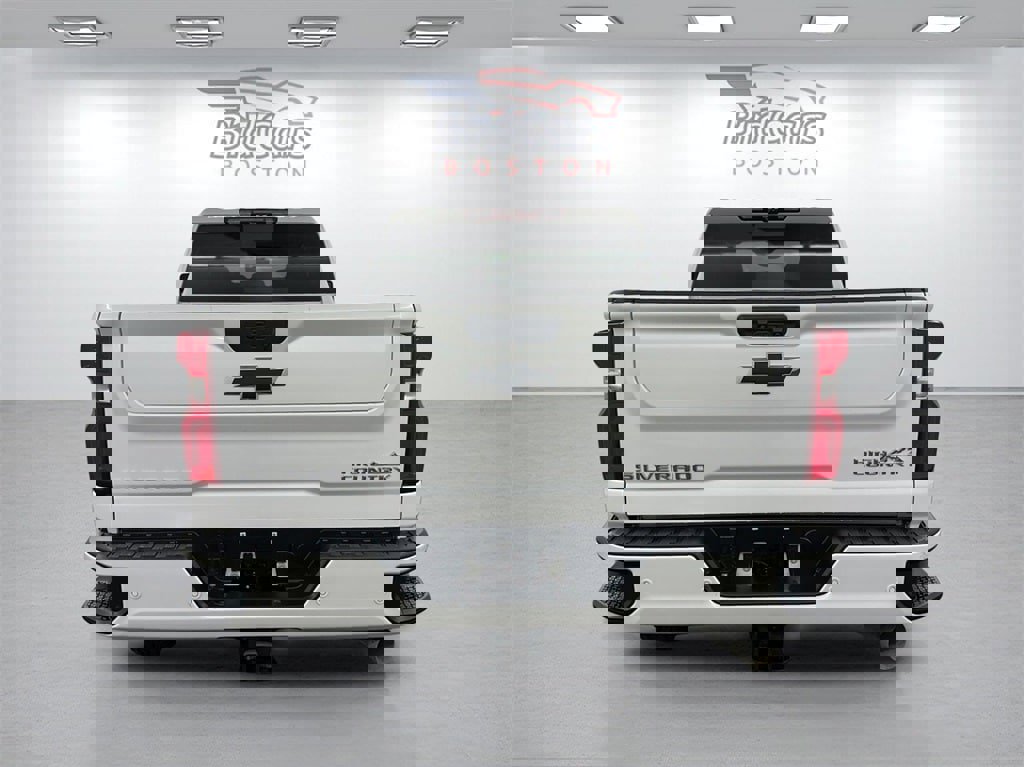 Used 2023 Chevrolet Silverado 3500 High Country image 5