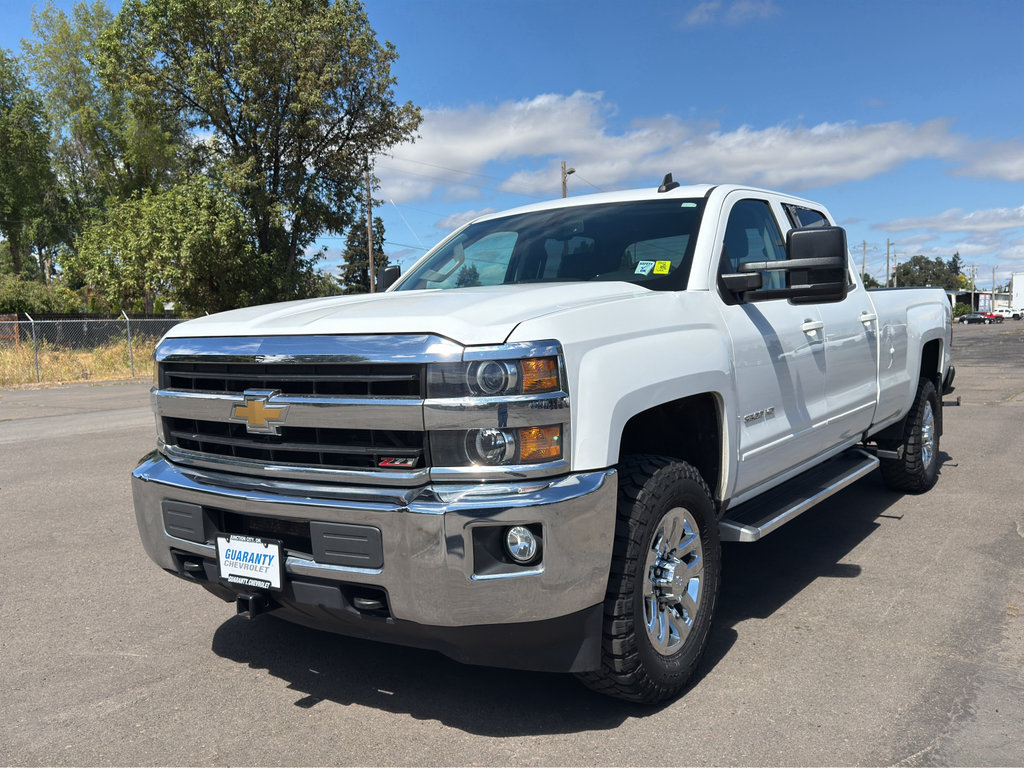 Used 2018 Chevrolet Silverado 3500 LT w/ LT Convenience Package AWD/4WD image 4