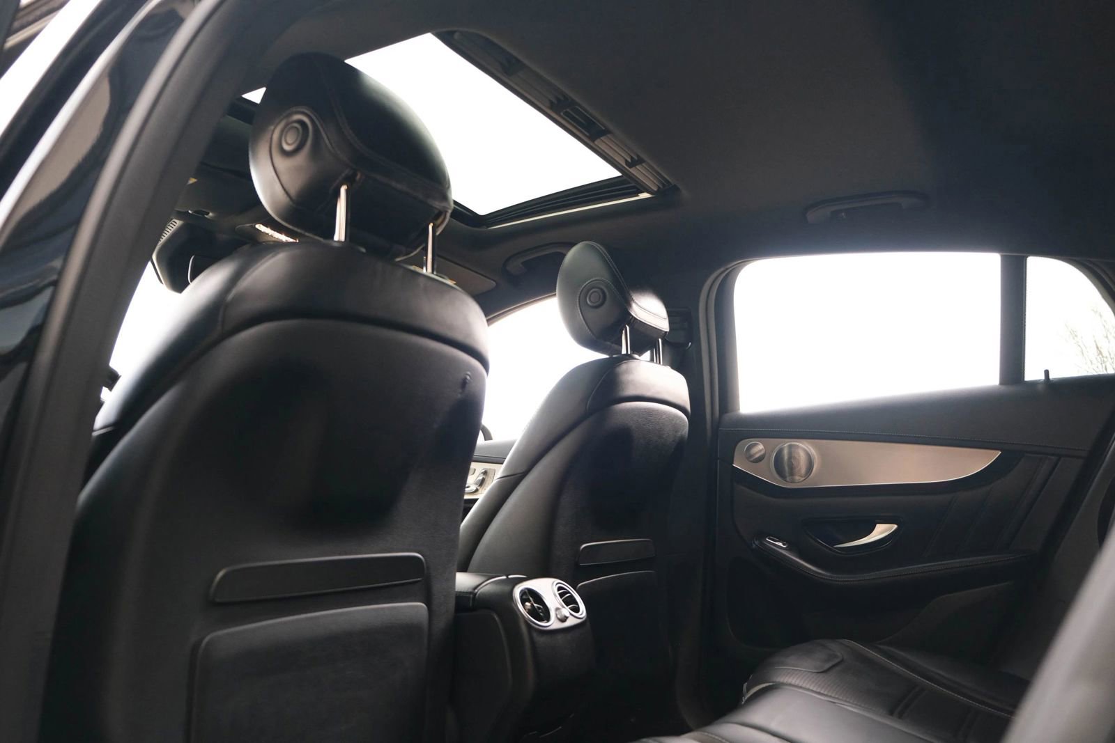 Used 2020 Mercedes-Benz GLC 63 AMG GLC 63 4MATIC Sport Utility 4D image 26