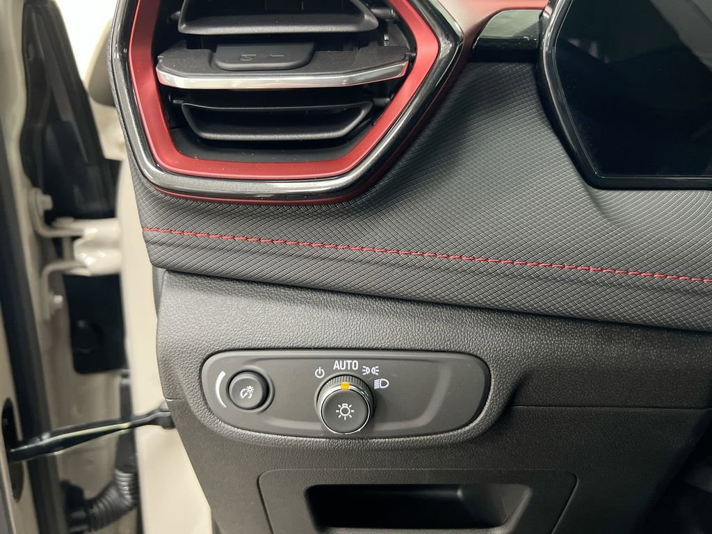 New 2026 Chevrolet TrailBlazer RS w/ Convenience Package image 18