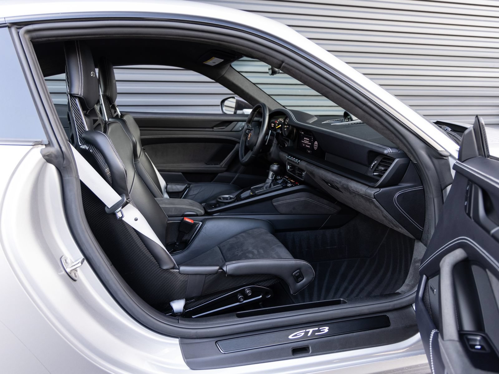 Certified 2024 Porsche 911 GT3 RWD image 27