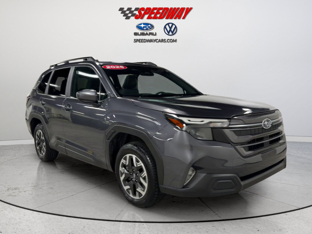 Used 2026 Subaru Forester Premium AWD/4WD image 2