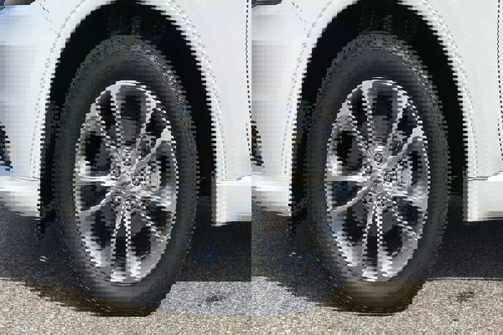 Used 2020 Dodge Durango GT image 27