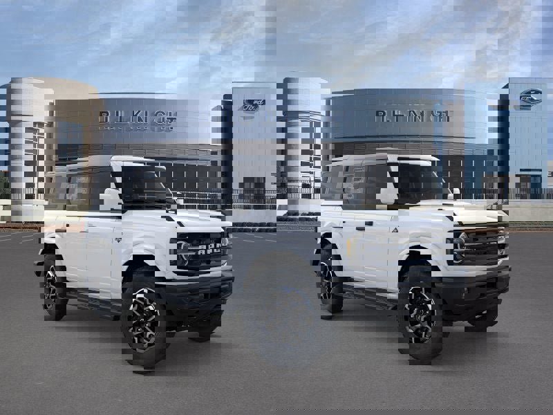 New 2026 Ford Bronco Outer Banks