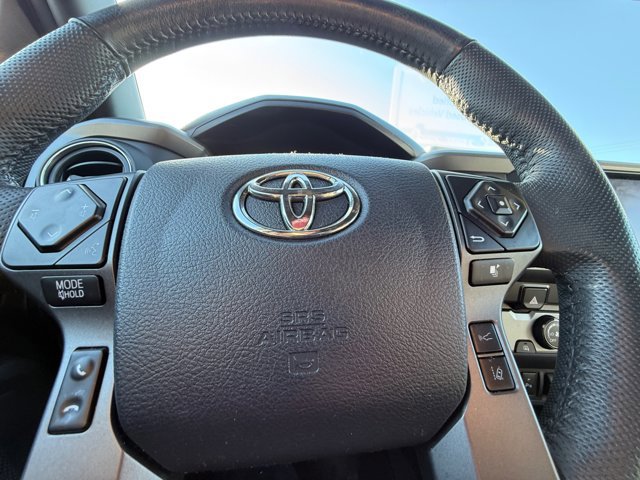 Used 2020 Toyota Tacoma TRD Sport image 21