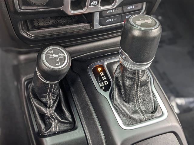 Used 2022 Jeep Wrangler Unlimited Sahara w/ Cold Weather Group image 12