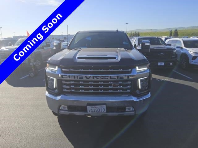Used 2022 Chevrolet Silverado 2500 LTZ w/ LTZ Plus Package AWD/4WD image 2