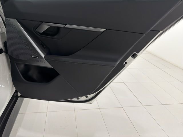 Used 2024 BMW 530i xDrive w/ Premium Package image 21