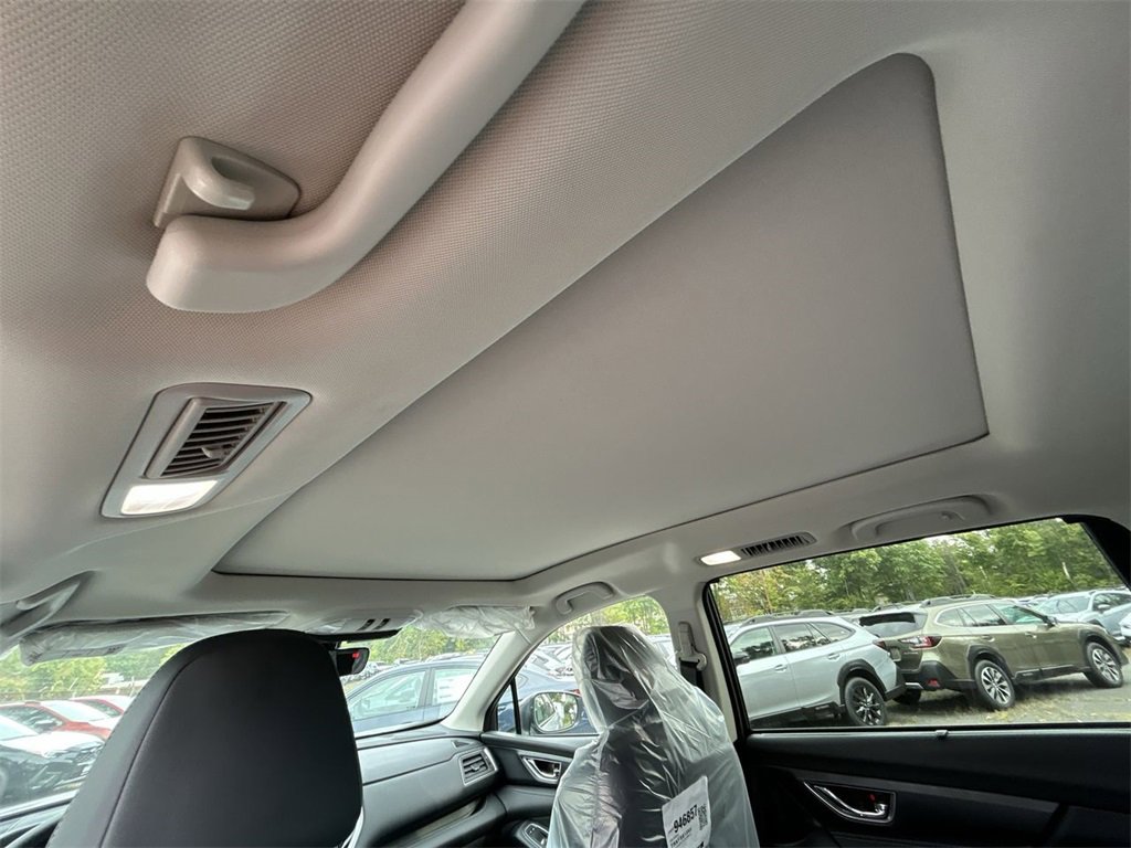 New 2025 Subaru Ascent Limited image 15