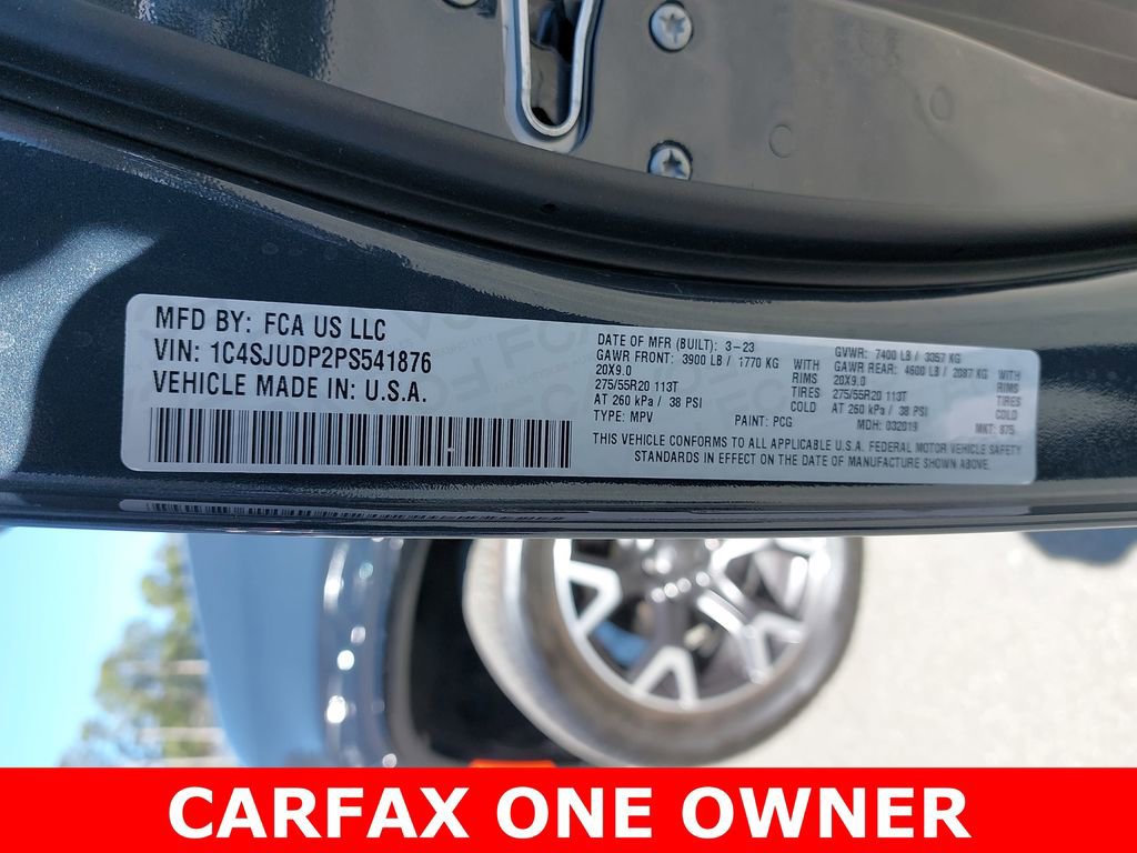 Used 2023 Jeep Wagoneer Series III w/ Preferred Equipment Group image 37