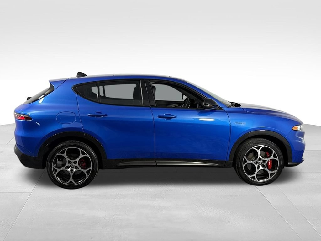 Used 2024 Alfa Romeo Tonale Ti AWD/4WD image 6