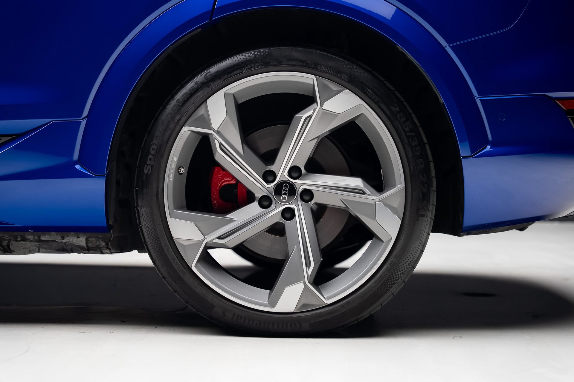 Used 2024 Audi SQ8 e-tron Premium Plus AWD/4WD image 22