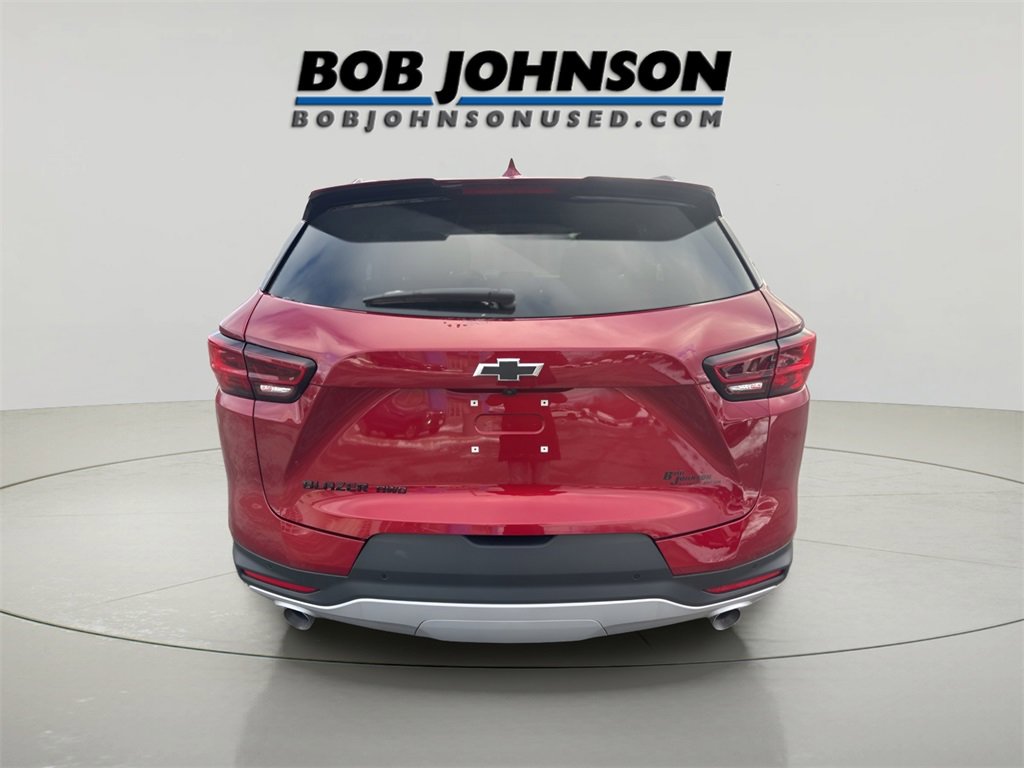 Used 2025 Chevrolet Blazer LT w/ Midnight/Sport Edition image 6