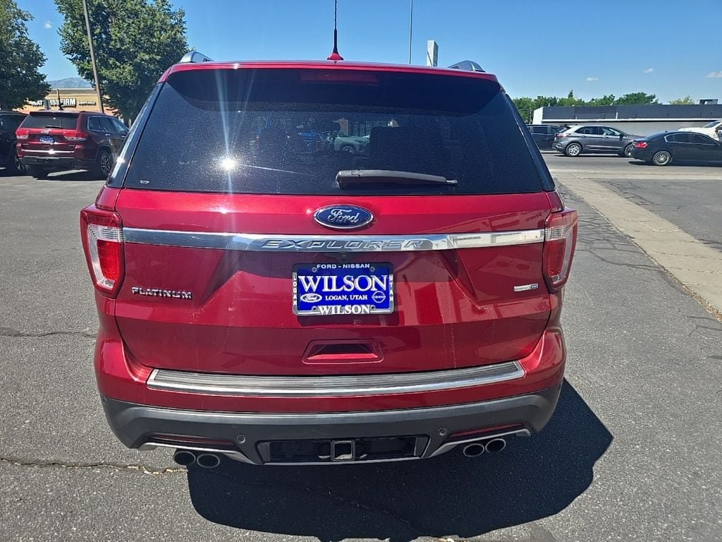 Used 2018 Ford Explorer Platinum AWD/4WD image 6