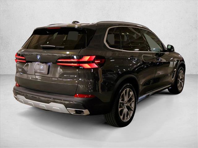 New 2026 BMW X5 xDrive50e AWD/4WD image 2