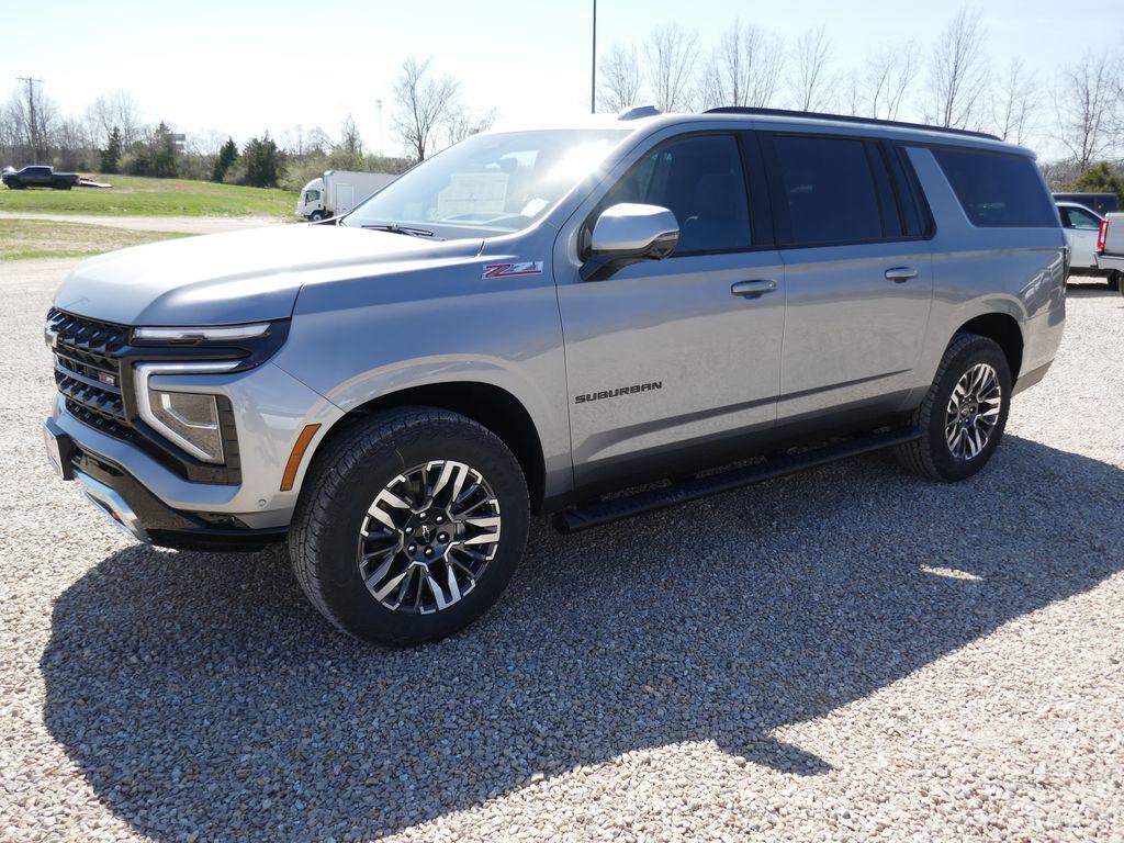 New 2026 Chevrolet Suburban Z71 image 7