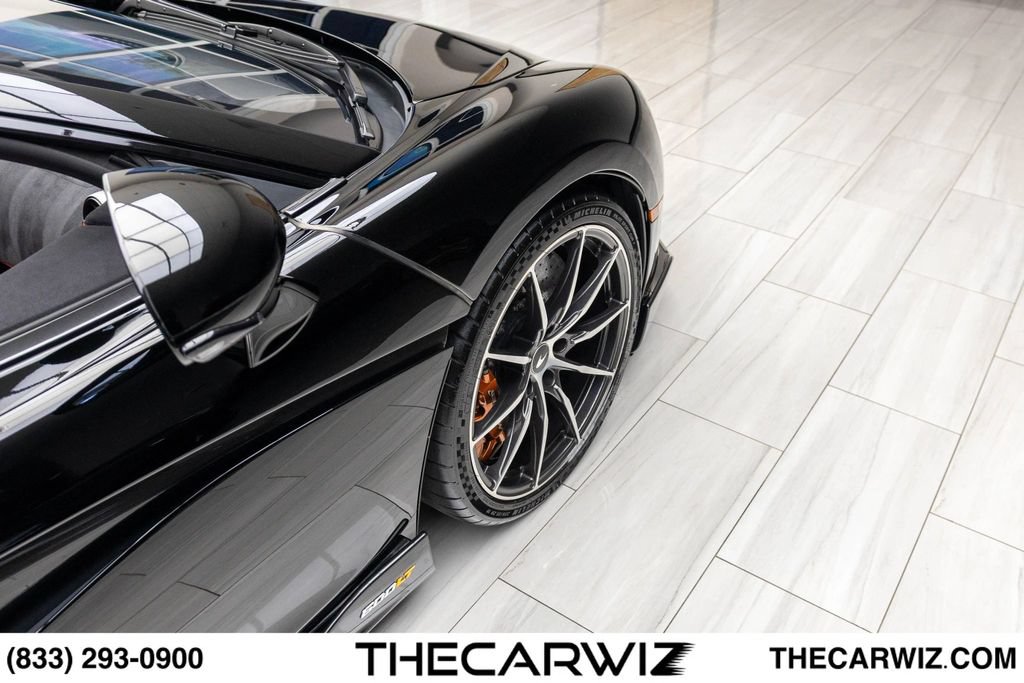 Used 2020 McLaren 600LT Spider RWD image 29