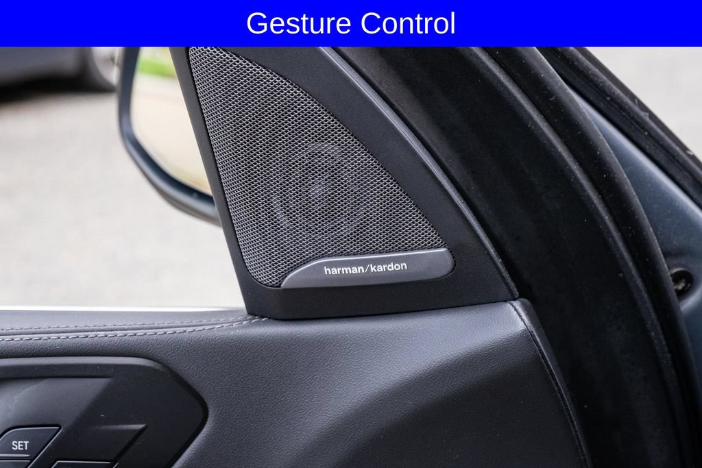 Used 2024 BMW X5 xDrive40i w/ Premium Package AWD/4WD image 13