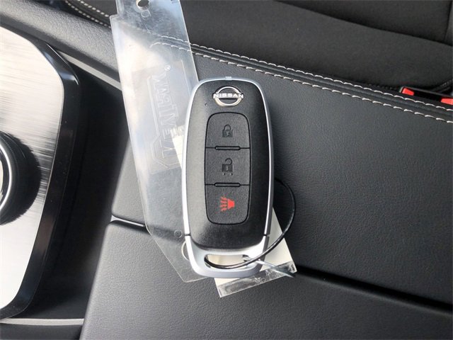 New 2026 Nissan Rogue S image 28