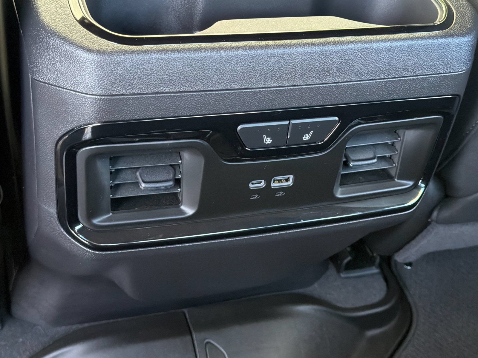 Used 2026 GMC Sierra 1500 AT4 AWD/4WD image 34
