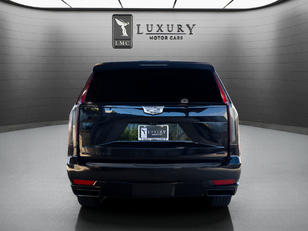Used 2023 Cadillac Escalade Sport Platinum w/ LPO, ONYX Package AWD/4WD image 7