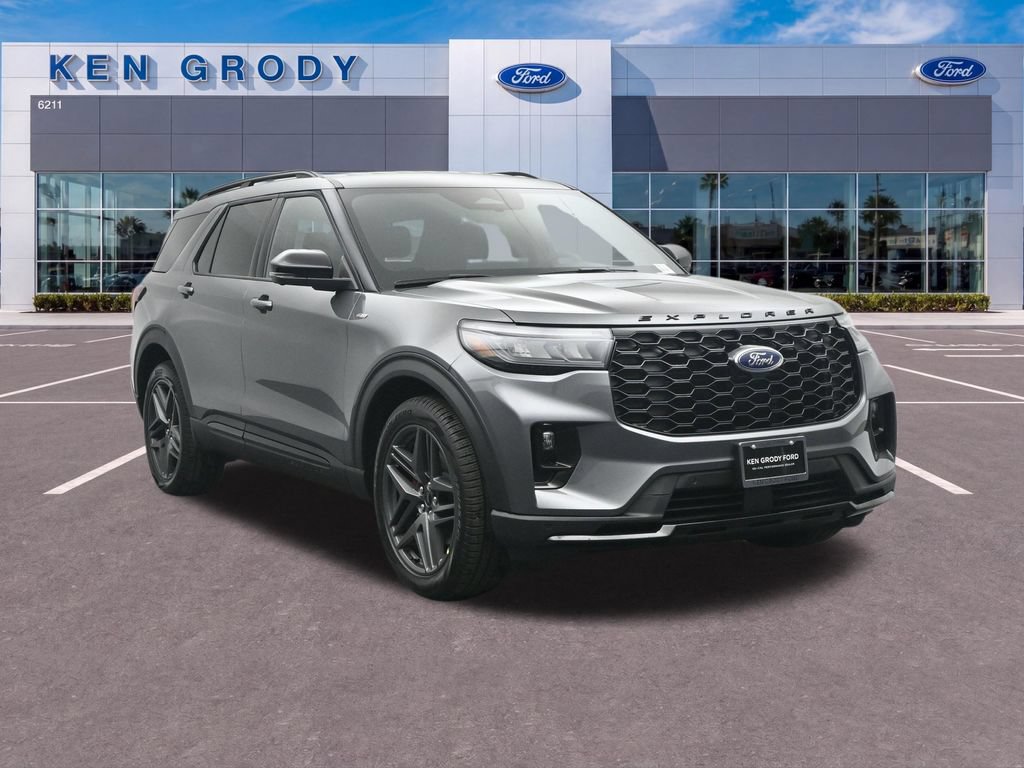 New 2026 Ford Explorer ST-Line w/ ST-Line Street Pack RWD image 1