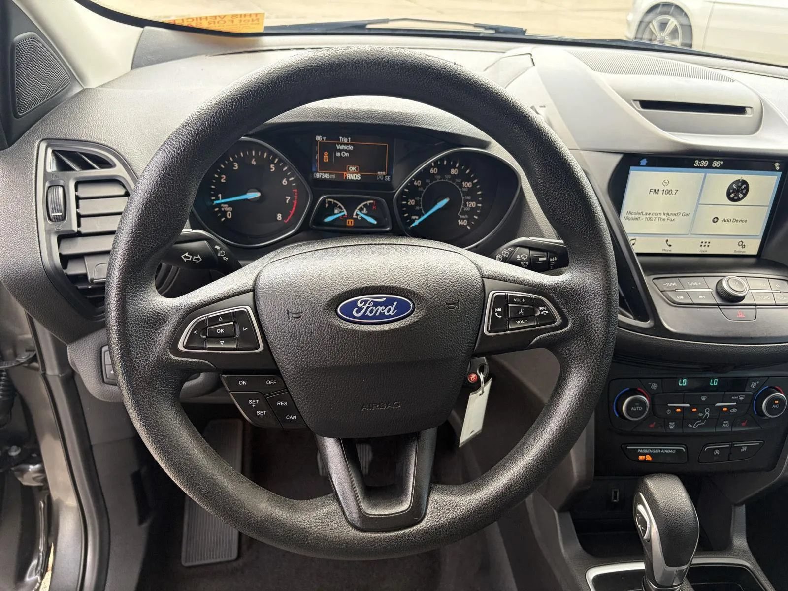 Used 2018 Ford Escape SE w/ SE Sync 3 Package AWD/4WD image 12