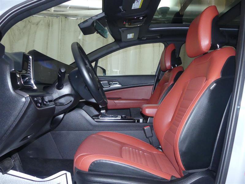 Used 2024 Kia Sportage SX FWD image 24