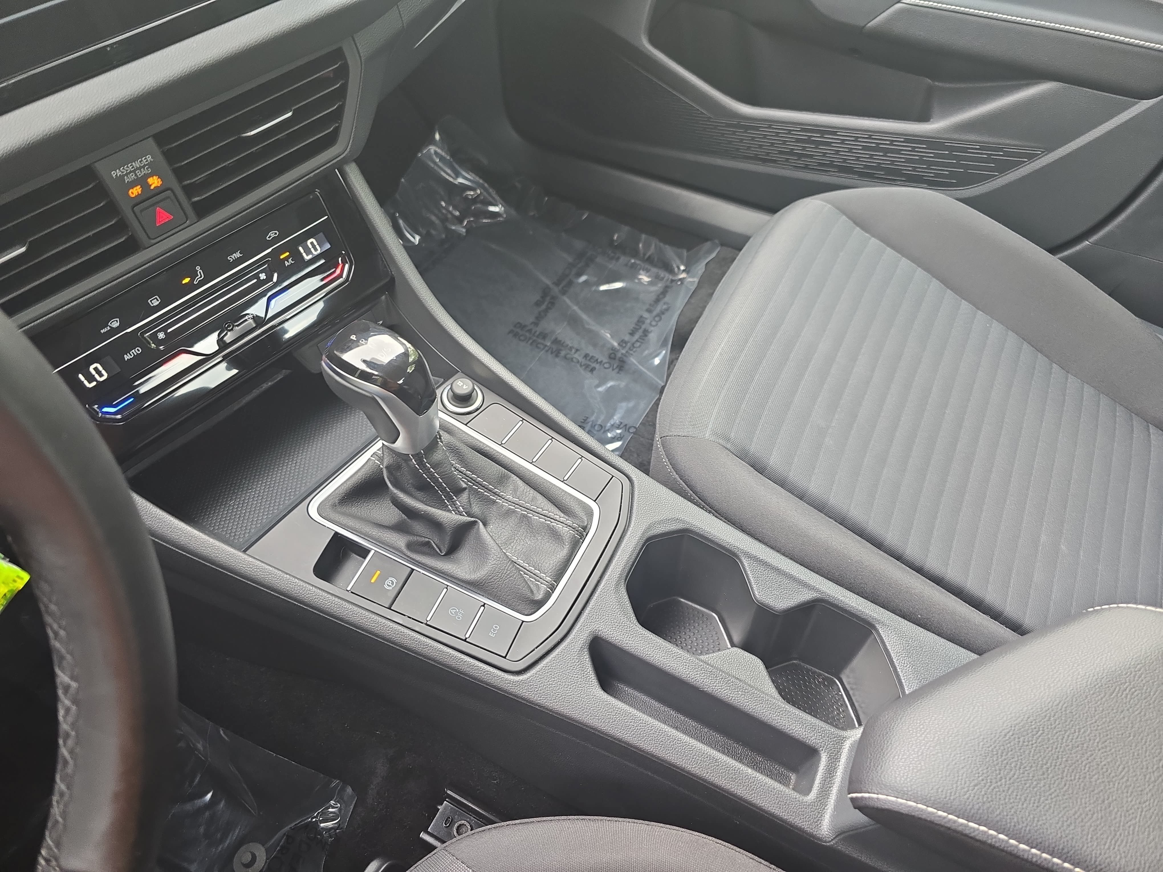 Used 2025 Volkswagen Jetta S FWD image 25